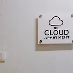 The Cloud טיראנה