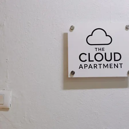 The Cloud טיראנה